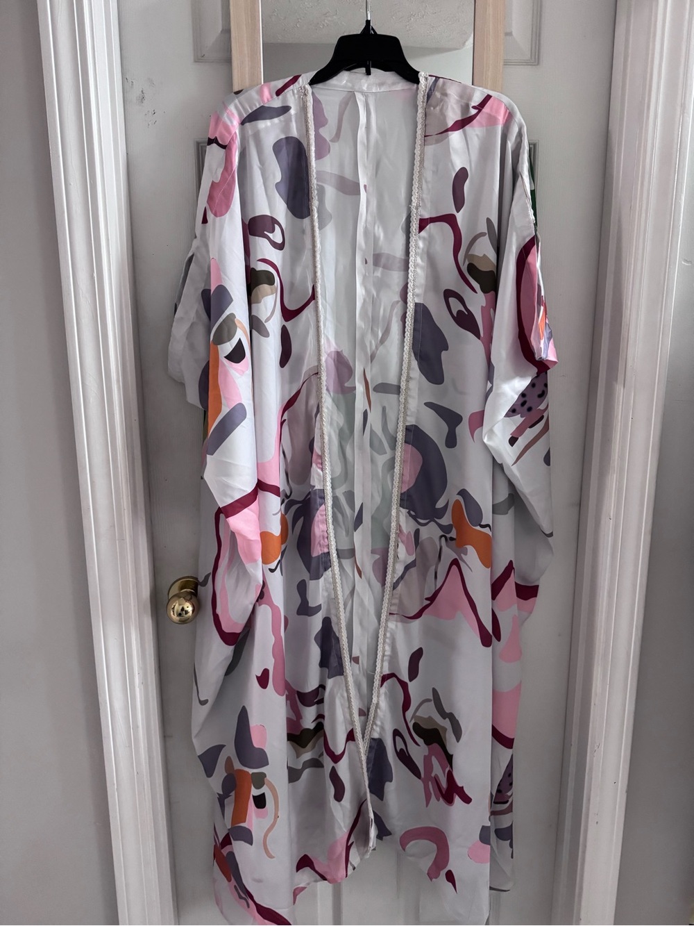 Abstract Print Open-Front Kimono Coatigan - Pink & Gray